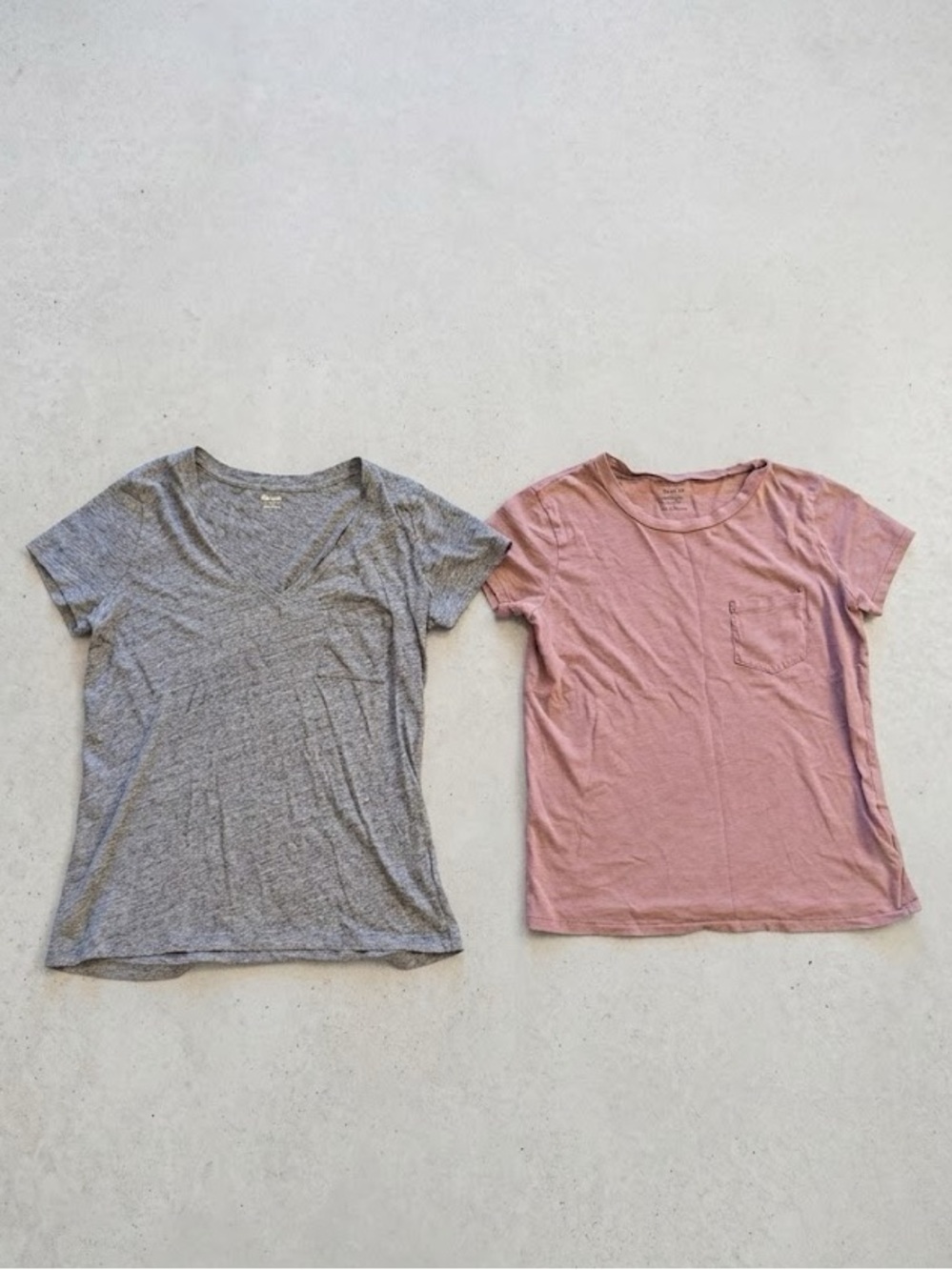 Madewell Whisper Cotton Tee Bundle | Gray V-Neck & Mauve Crewneck | Size XS